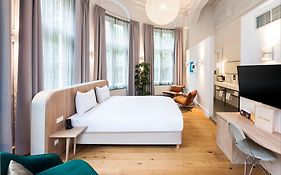 Hotel Arena 4*